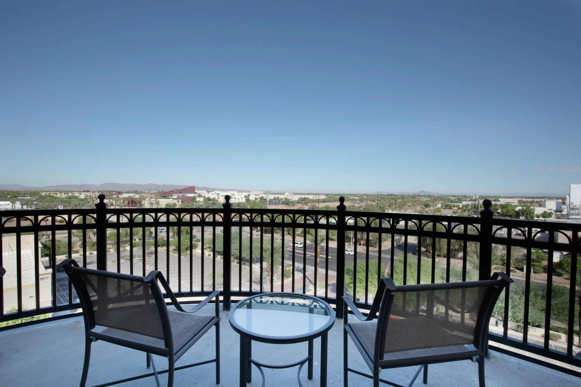 Hilton Phoenix Chandler Exterior photo