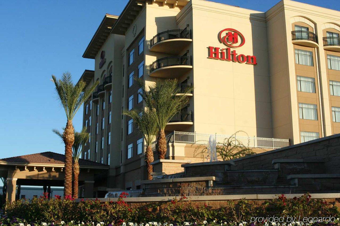 Hilton Phoenix Chandler Exterior photo