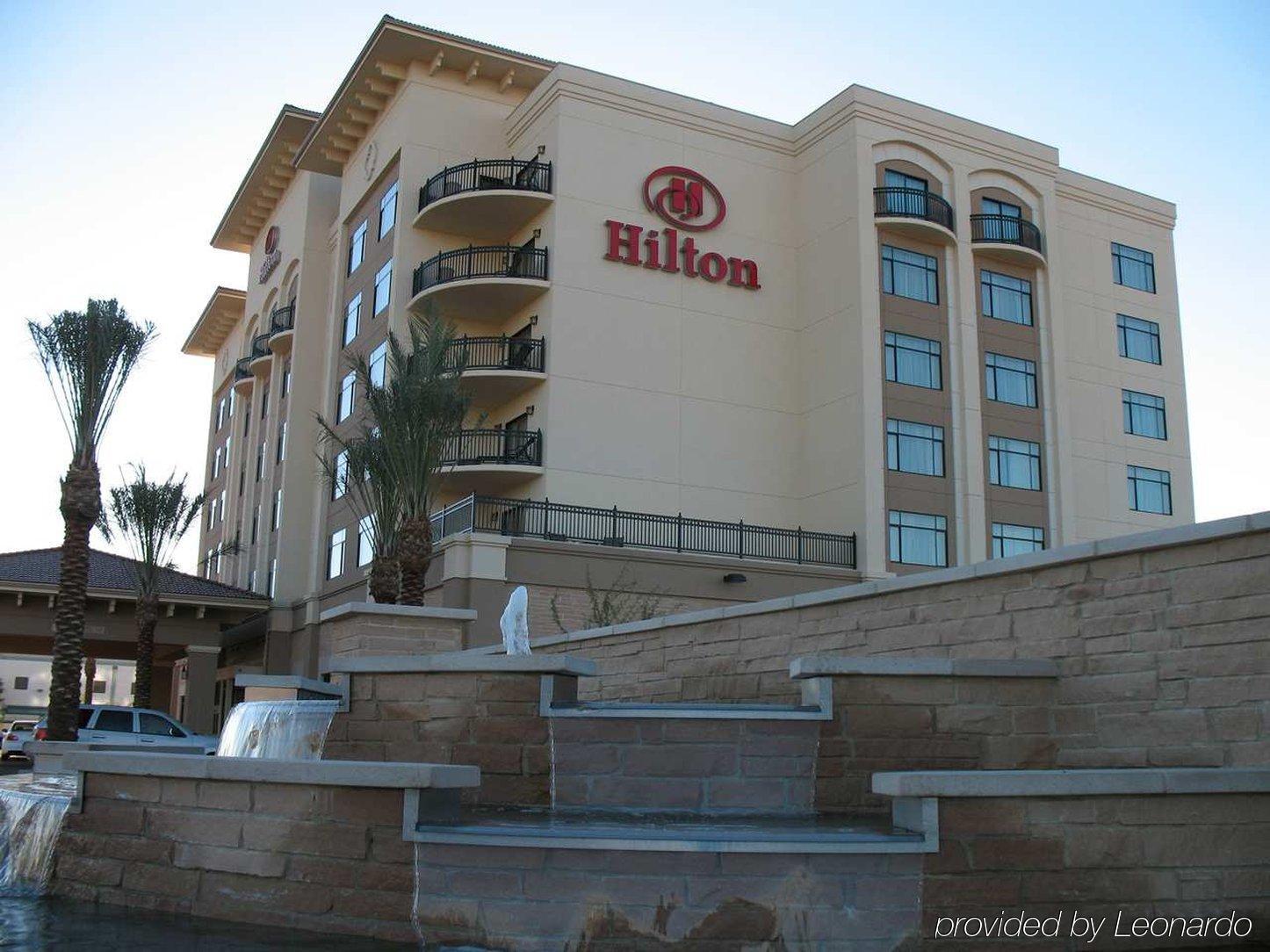 Hilton Phoenix Chandler Exterior photo